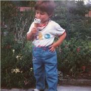 ex impiegata disponibile per aiuto compiti per elementari e medie